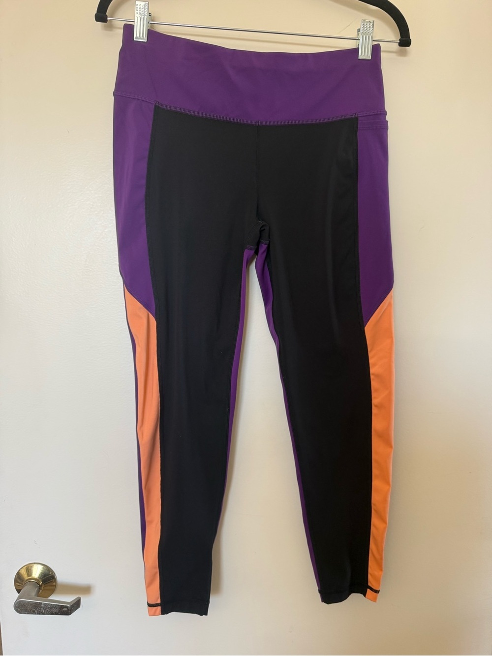 Sweaty Betty Purple Power 7/8 Workout Leggings in Size 8